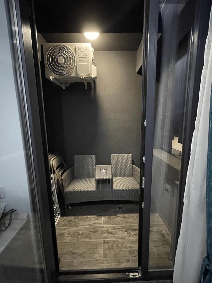 Pic si Poc Studio Appartamento Năvodari Esterno foto